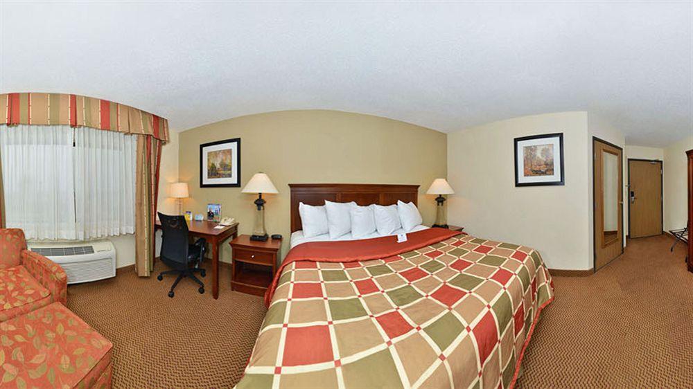 Ramada By Wyndham Platte City Kci Airport Esterno foto