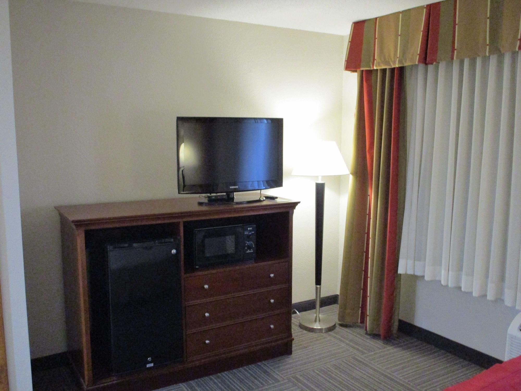 Ramada By Wyndham Platte City Kci Airport Esterno foto